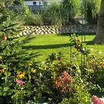 Wattloewe Ruhige Ferienwohnung Mit Terrasse Nahe Eider & Deich Tönning