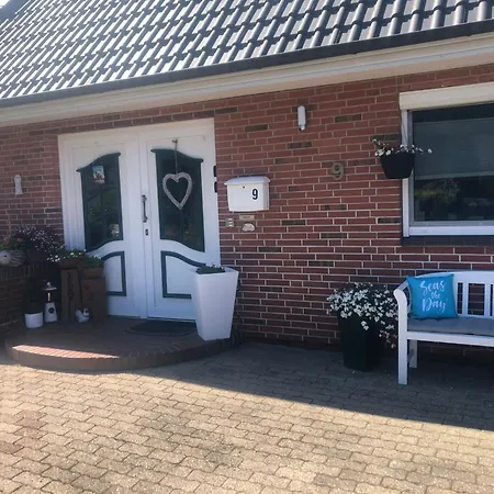 Wattloewe Ruhige Mit Terrasse Nahe Eider & Deich *