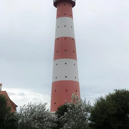 Wattloewe Ruhige Mit Terrasse Nahe Eider & Deich